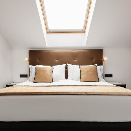 Aurea Legends By Eurostars Hotel Company Praag Buitenkant foto