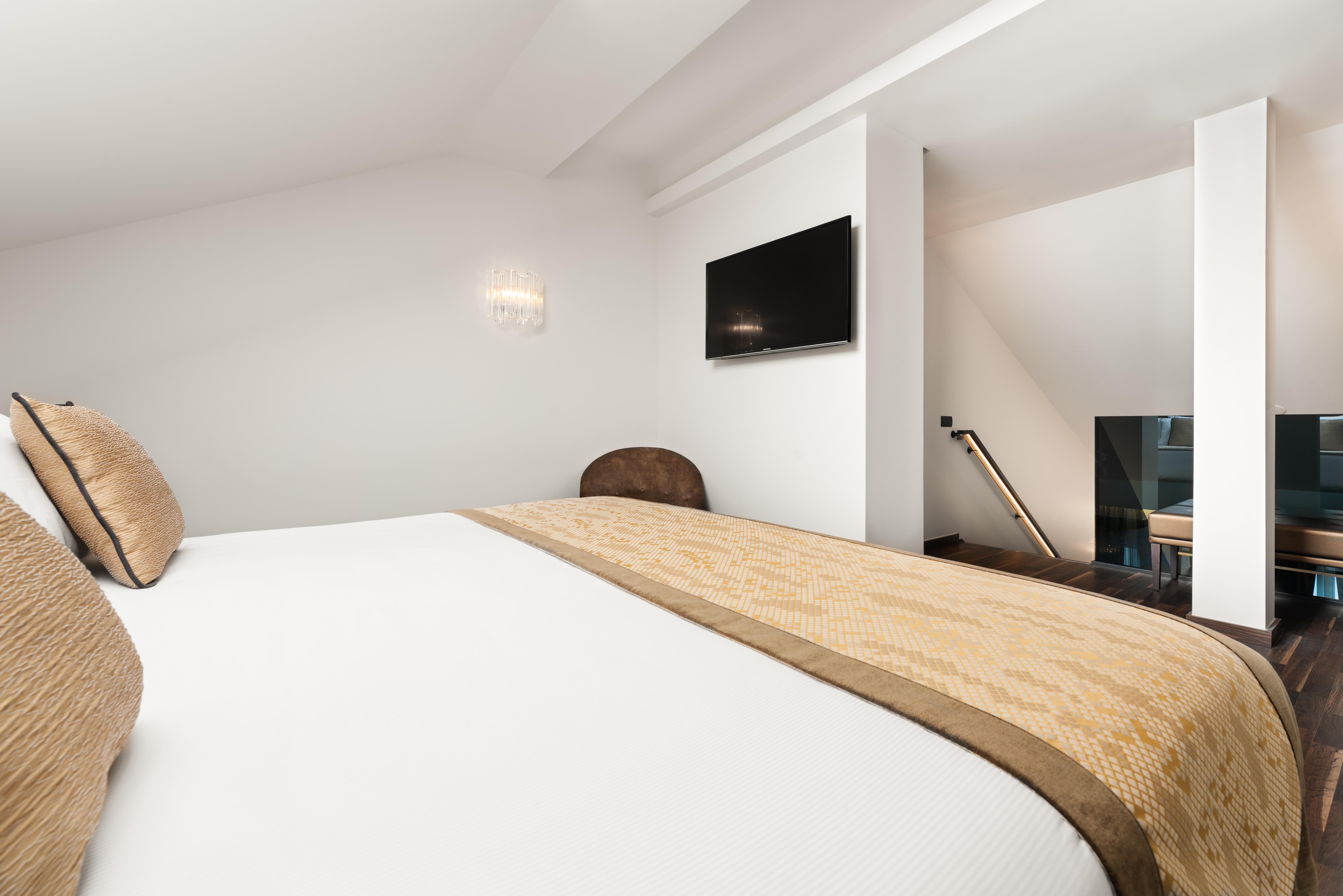 Aurea Legends By Eurostars Hotel Company Praag Buitenkant foto