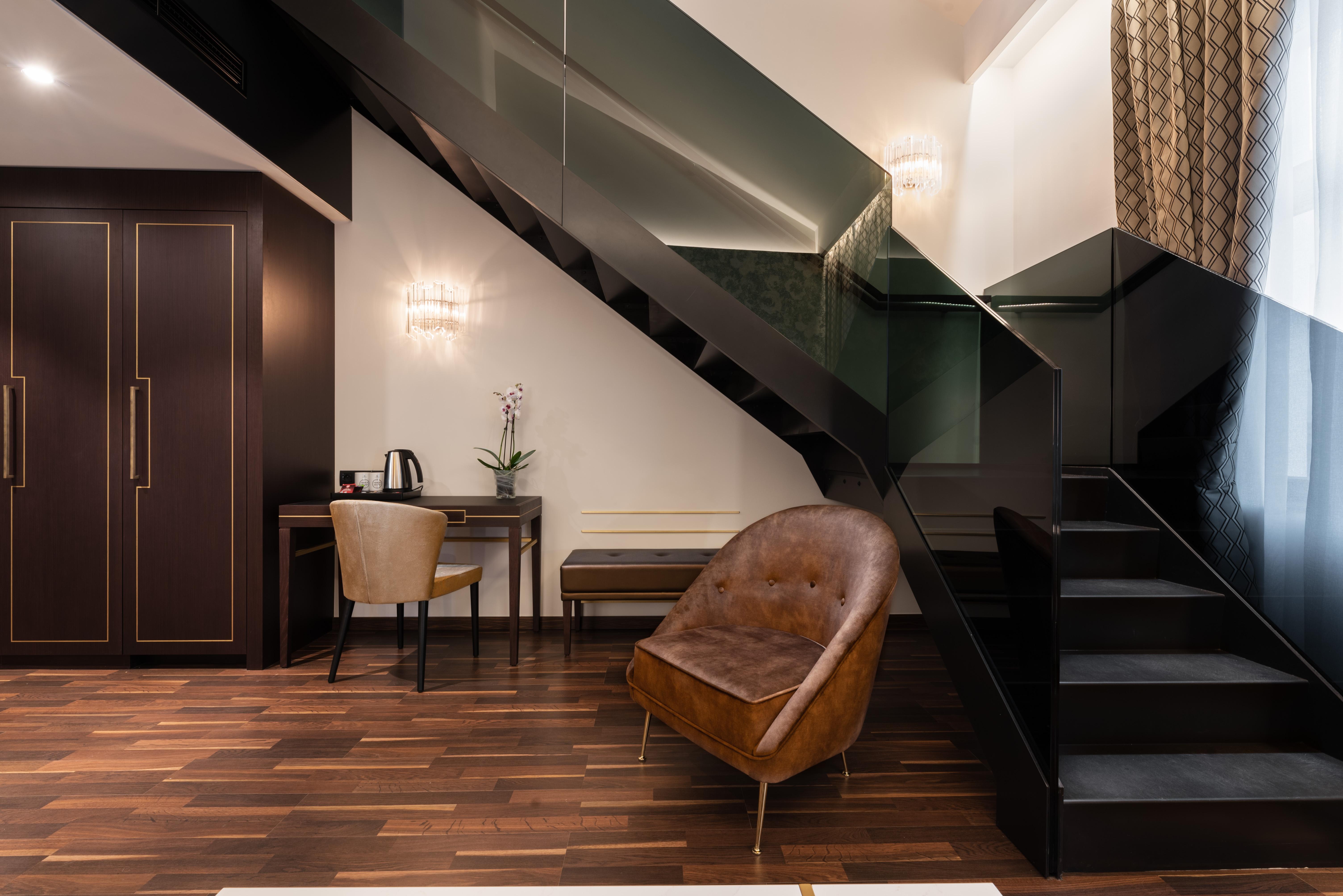 Aurea Legends By Eurostars Hotel Company Praag Buitenkant foto