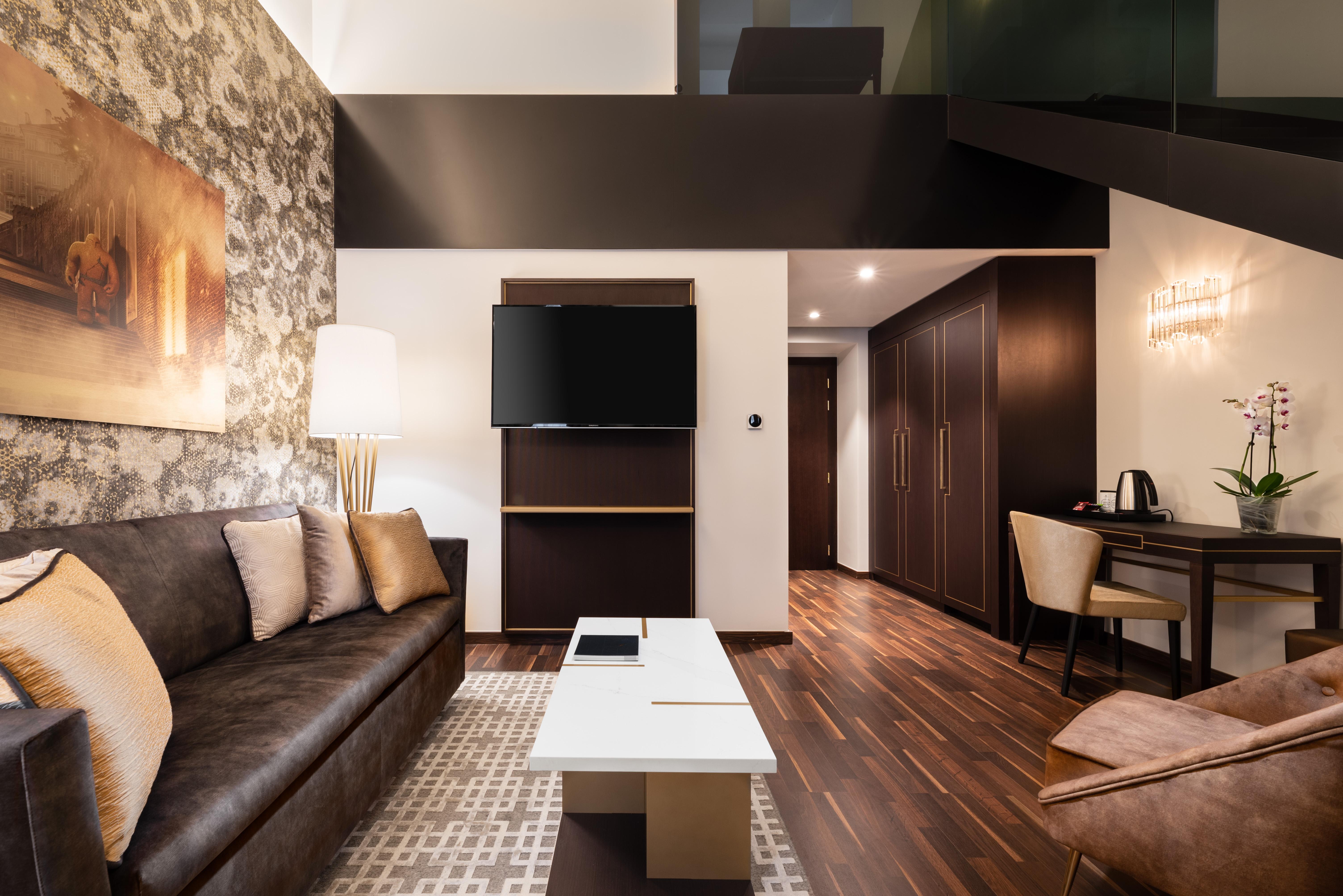 Aurea Legends By Eurostars Hotel Company Praag Buitenkant foto