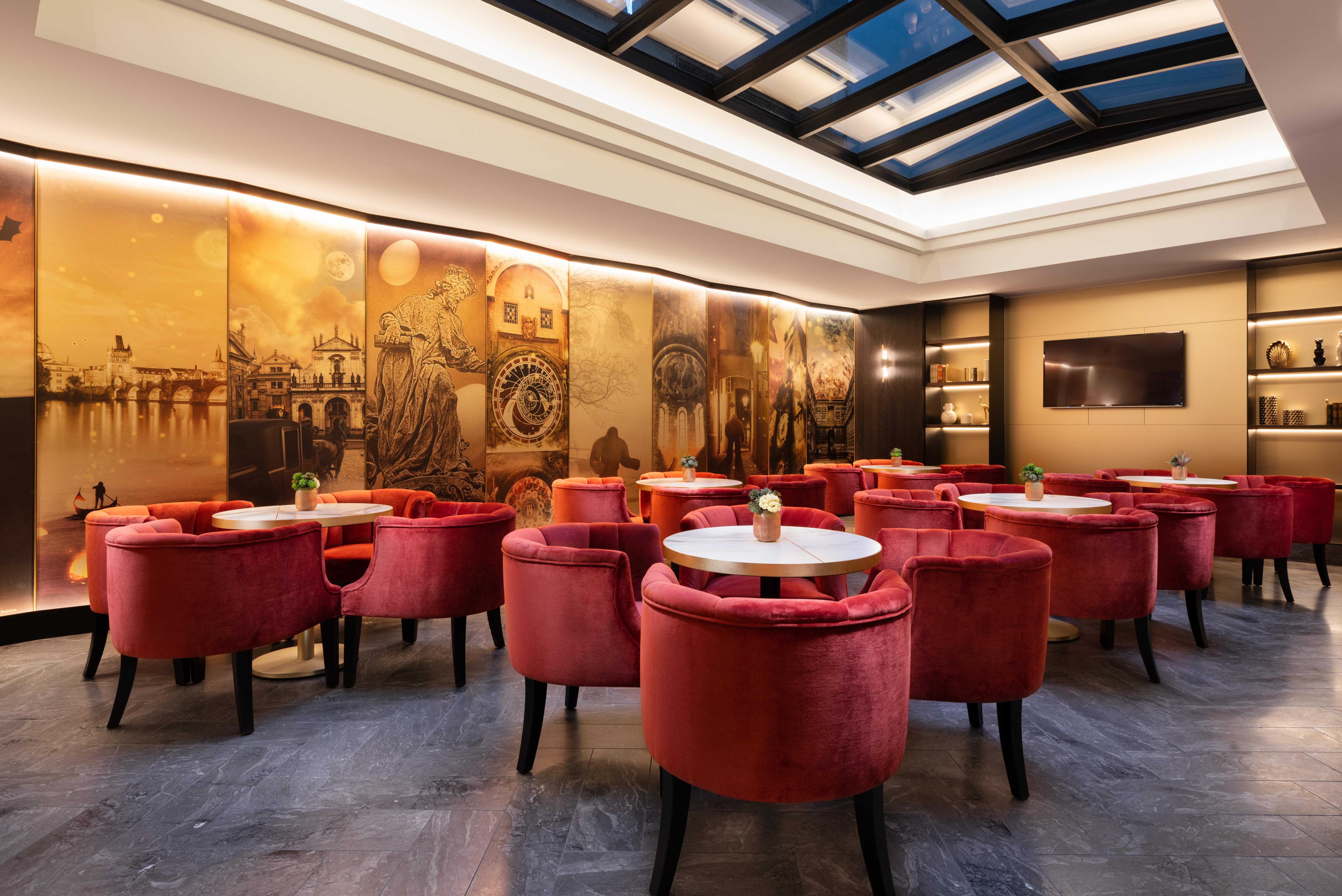 Aurea Legends By Eurostars Hotel Company Praag Buitenkant foto