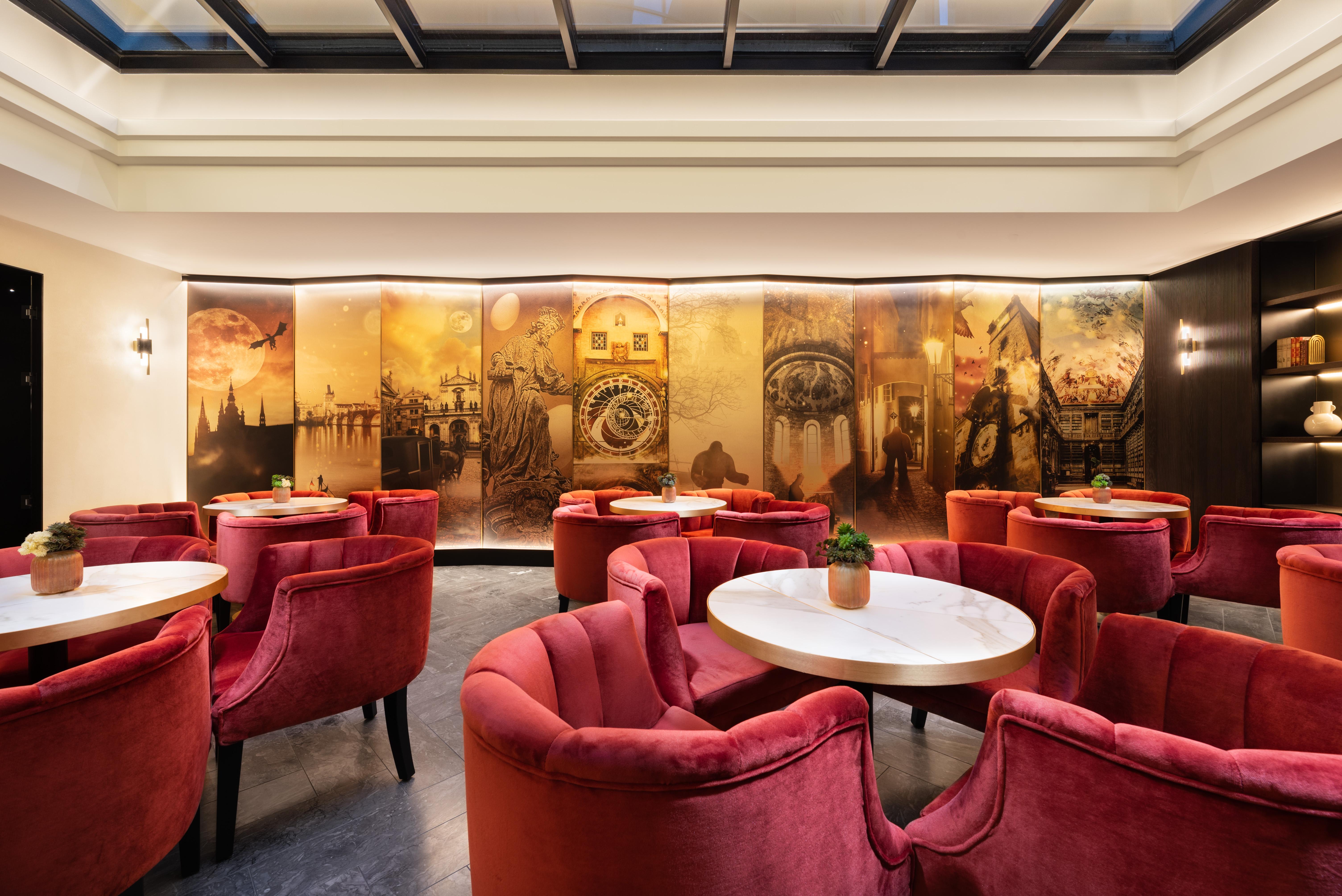 Aurea Legends By Eurostars Hotel Company Praag Buitenkant foto