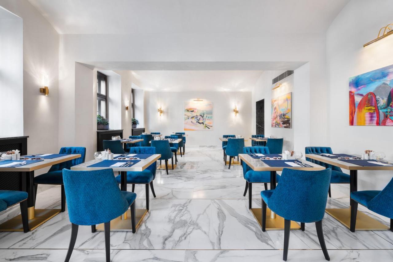 Aurea Legends By Eurostars Hotel Company Praag Buitenkant foto