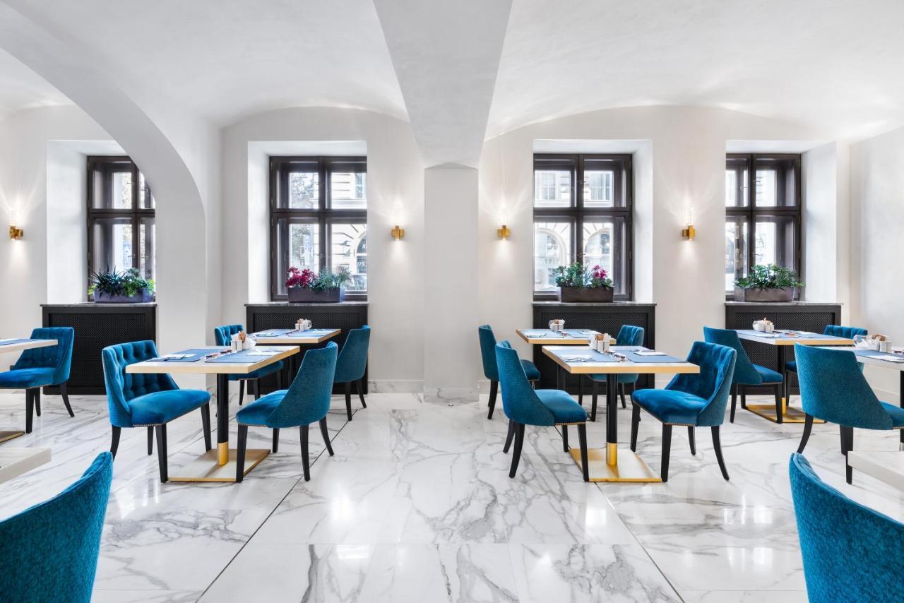 Aurea Legends By Eurostars Hotel Company Praag Buitenkant foto